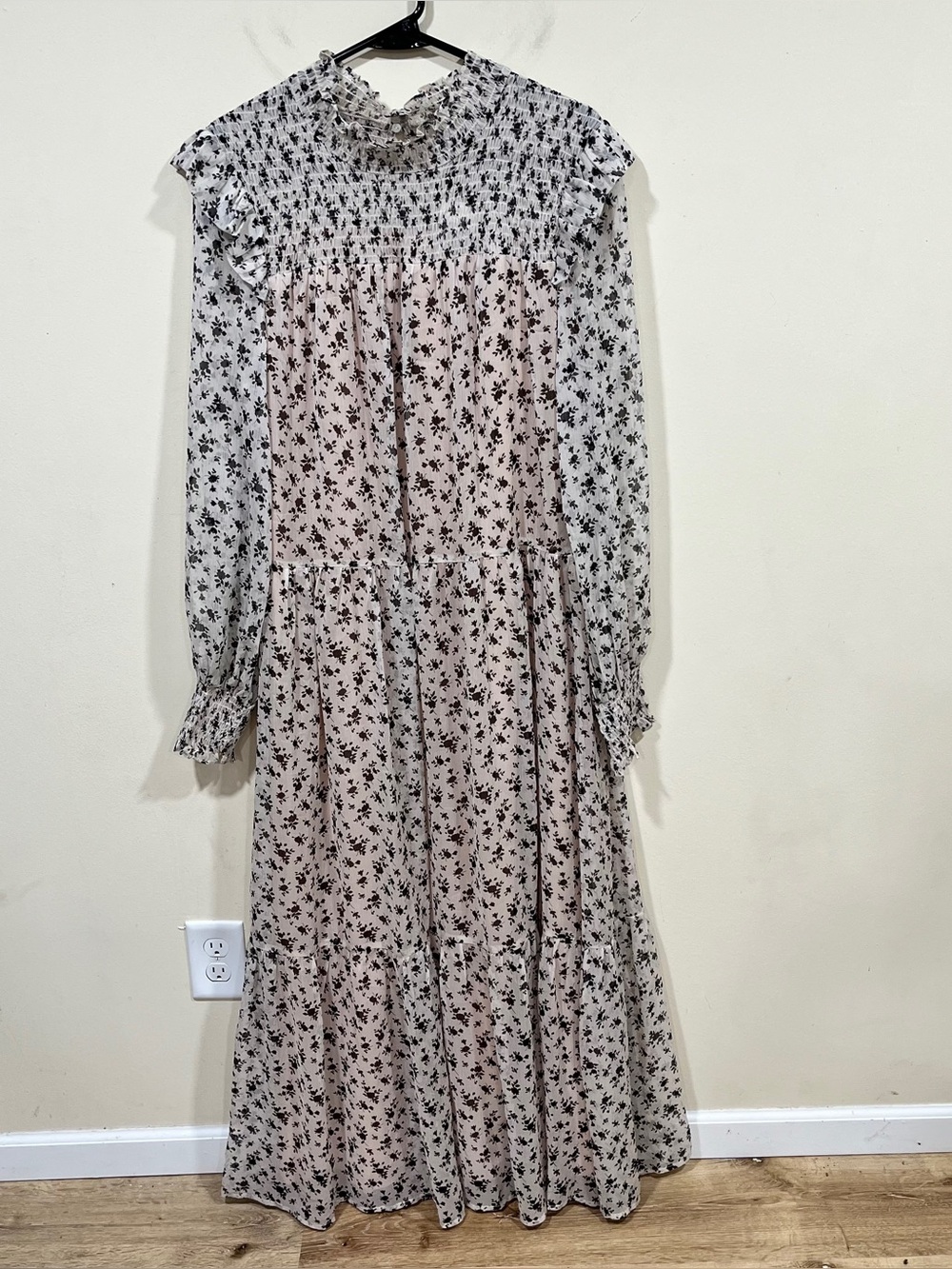 English Factory Womens Beige Floral Print Long Daytime size small maxi